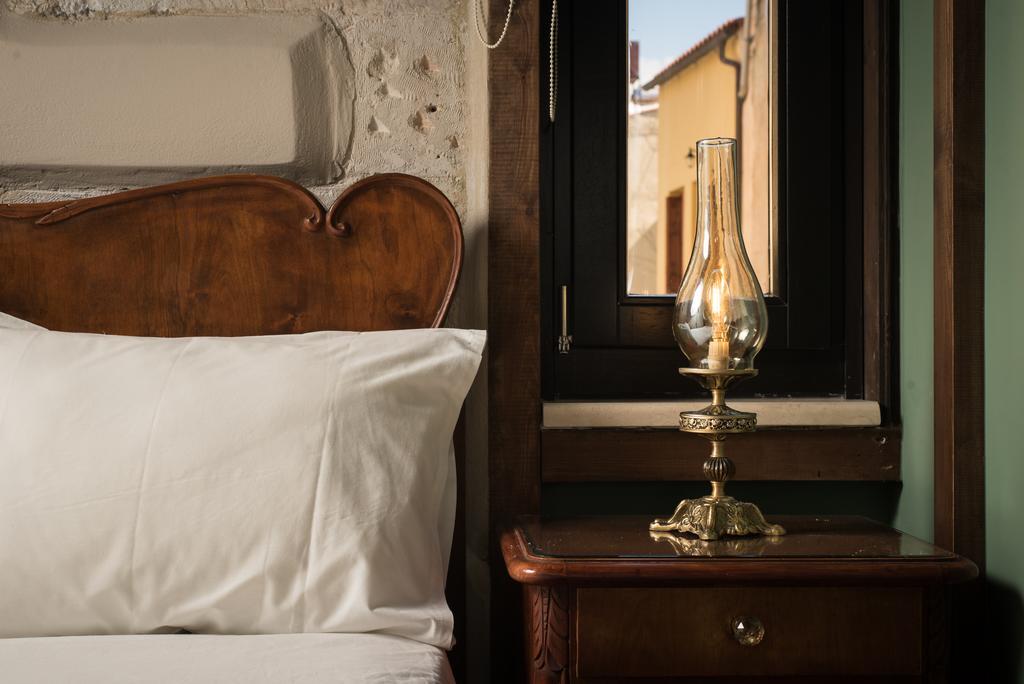 Nonnalena Boutique Hotel Hriszí Aktí Haniá Kültér fotó