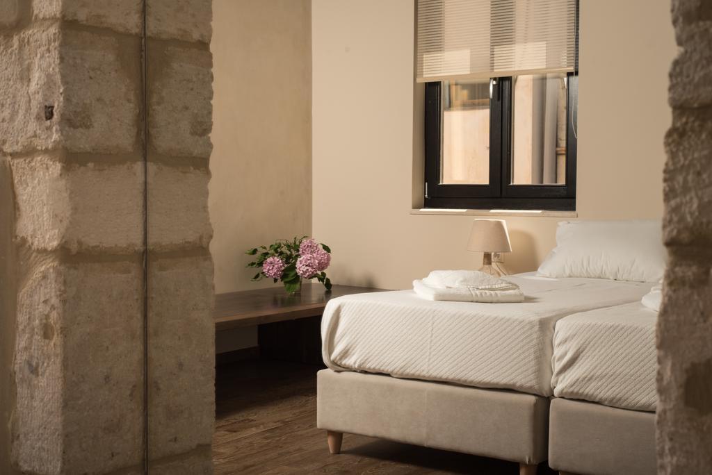 Nonnalena Boutique Hotel Hriszí Aktí Haniá Kültér fotó