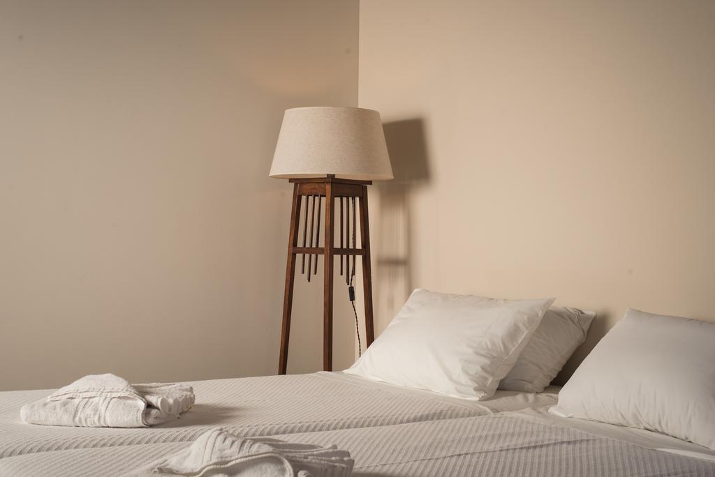 Nonnalena Boutique Hotel Hriszí Aktí Haniá Kültér fotó