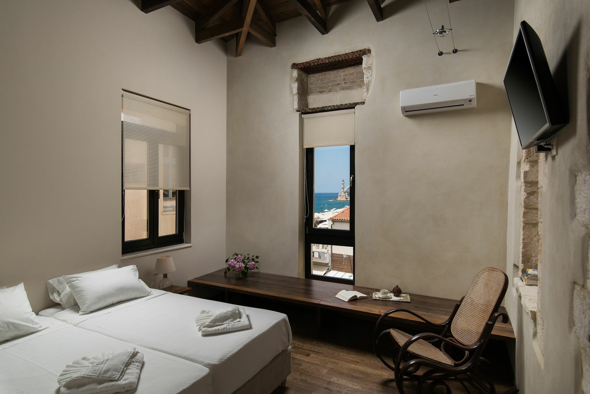 Nonnalena Boutique Hotel Hriszí Aktí Haniá Kültér fotó