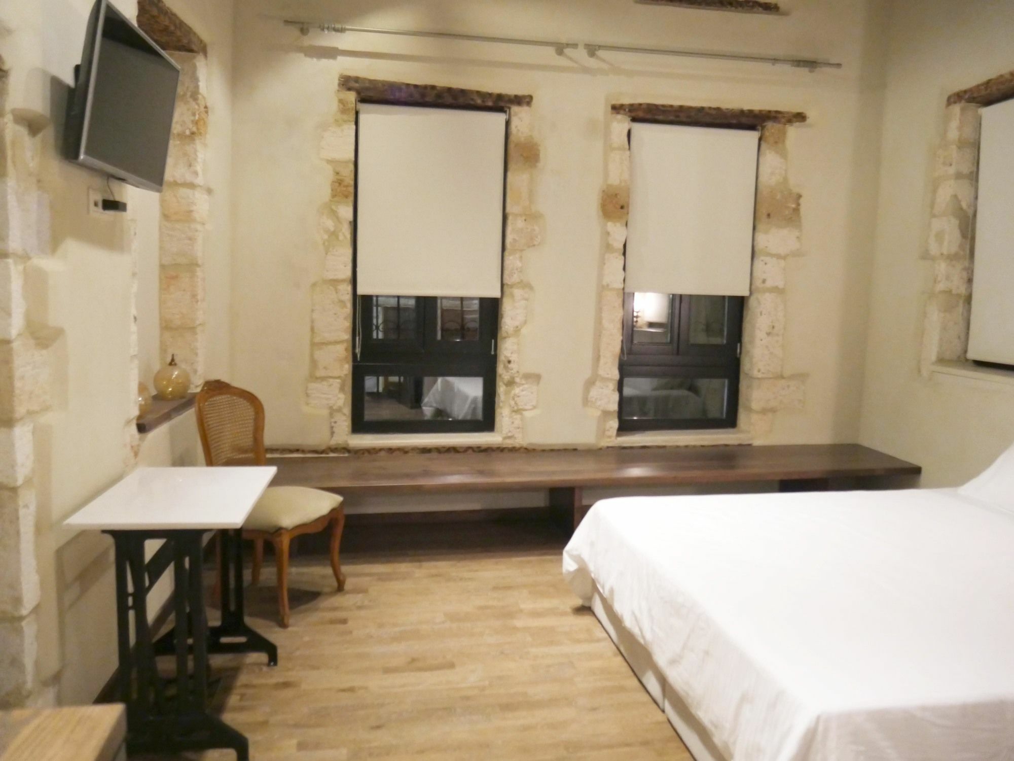 Nonnalena Boutique Hotel Hriszí Aktí Haniá Kültér fotó